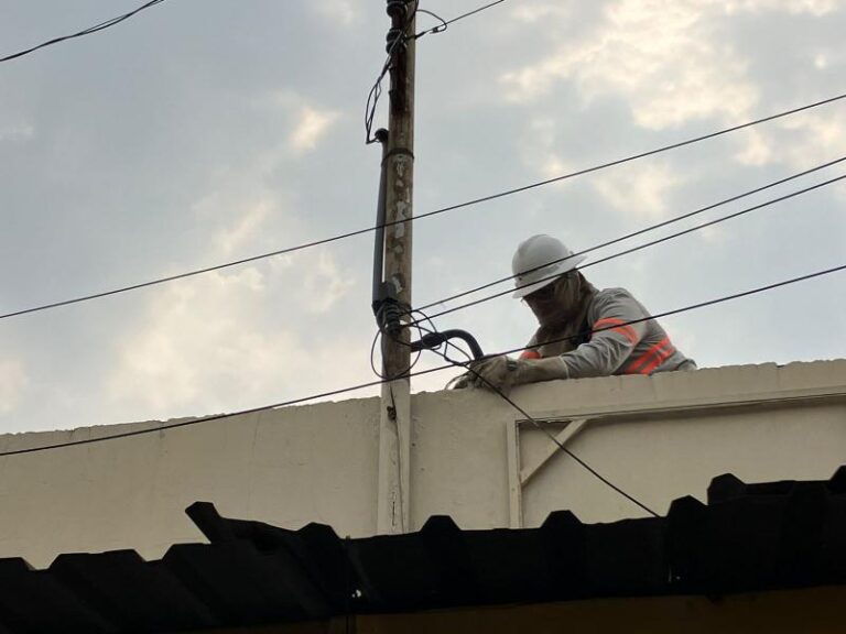 Em 3 dias, concessionária identifica 21 furtos e fraudes de energia em Prudente